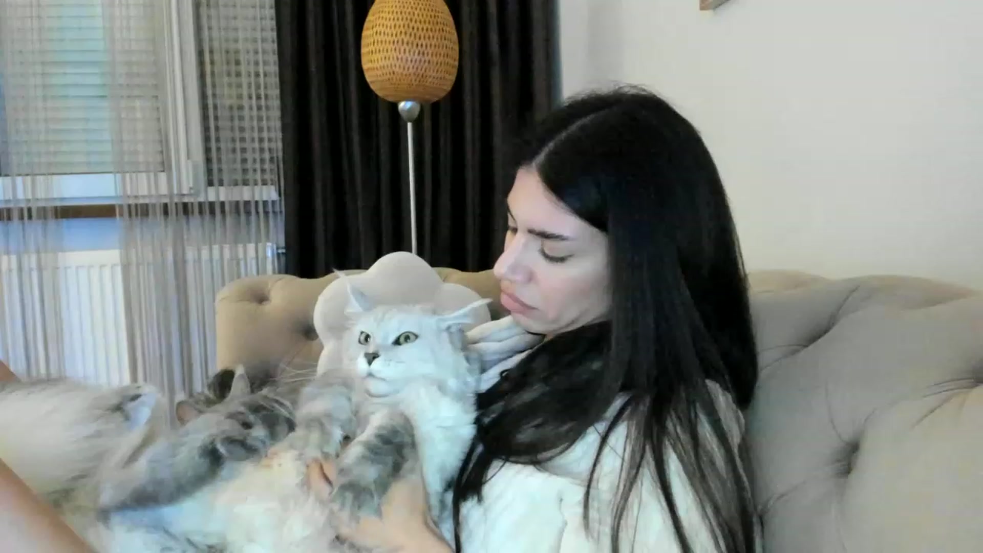 Gallery image thumbnail from SashaLopez's myfreecams stream on, 05/07/2023, 22:50 image 10 of 20