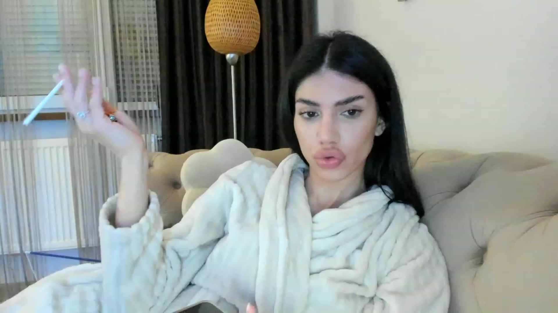 Gallery image thumbnail from SashaLopez's myfreecams stream on, 05/07/2023, 22:50 image 11 of 20