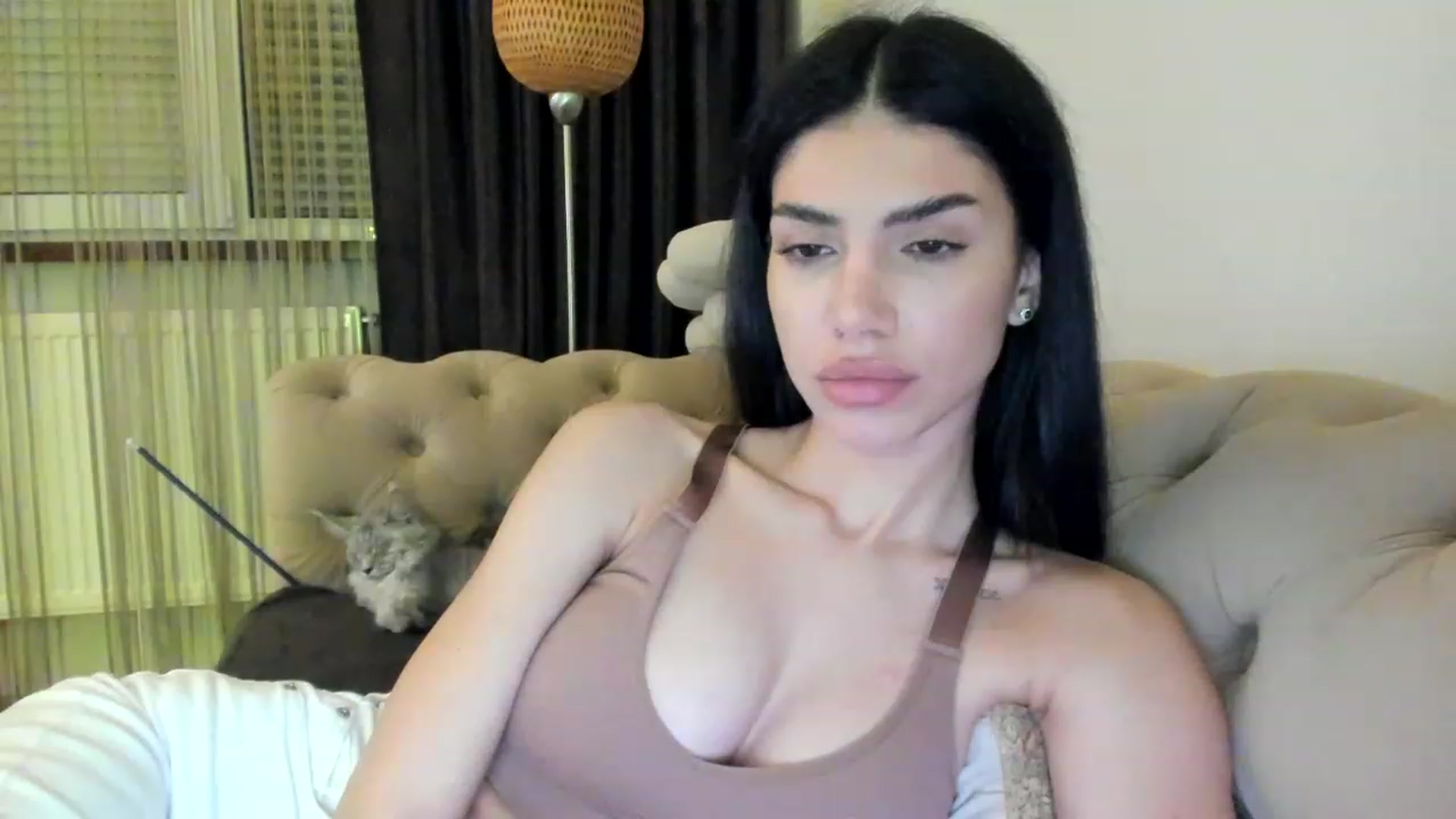 Gallery image thumbnail from SashaLopez's myfreecams stream on, 05/09/2023, 20:33 image 4 of 20