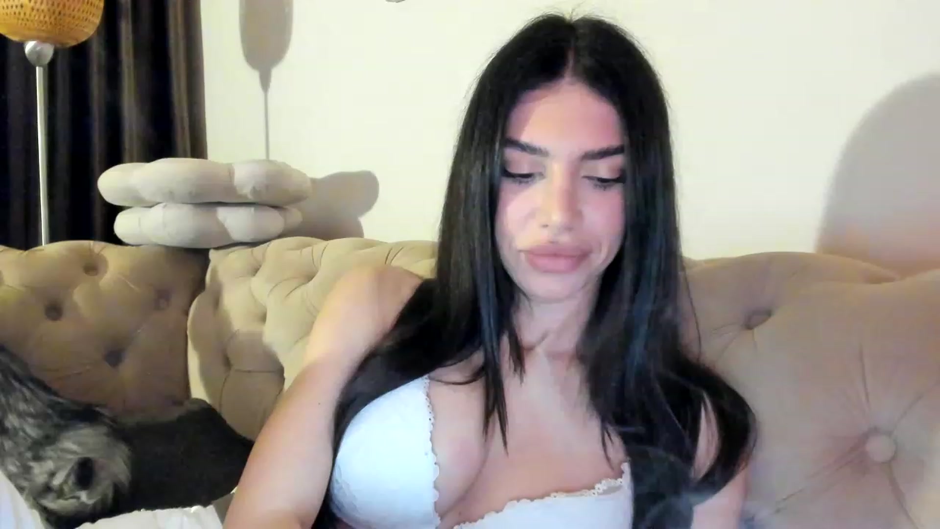 Gallery image thumbnail from SashaLopez's myfreecams stream on, 05/13/2023, 22:43 image 1 of 20