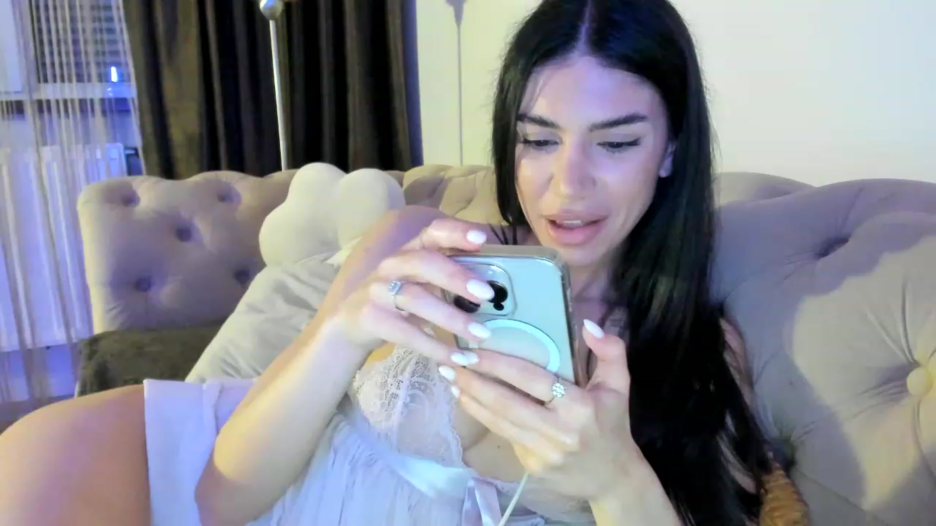 Gallery image thumbnail from SashaLopez's myfreecams stream on, 05/22/2023, 20:46 image 6 of 20