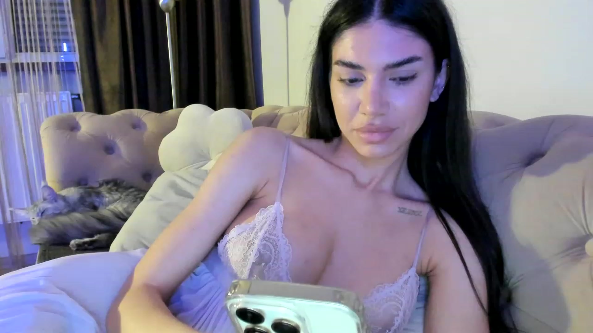 Gallery image thumbnail from SashaLopez's myfreecams stream on, 05/22/2023, 21:20 image 8 of 20