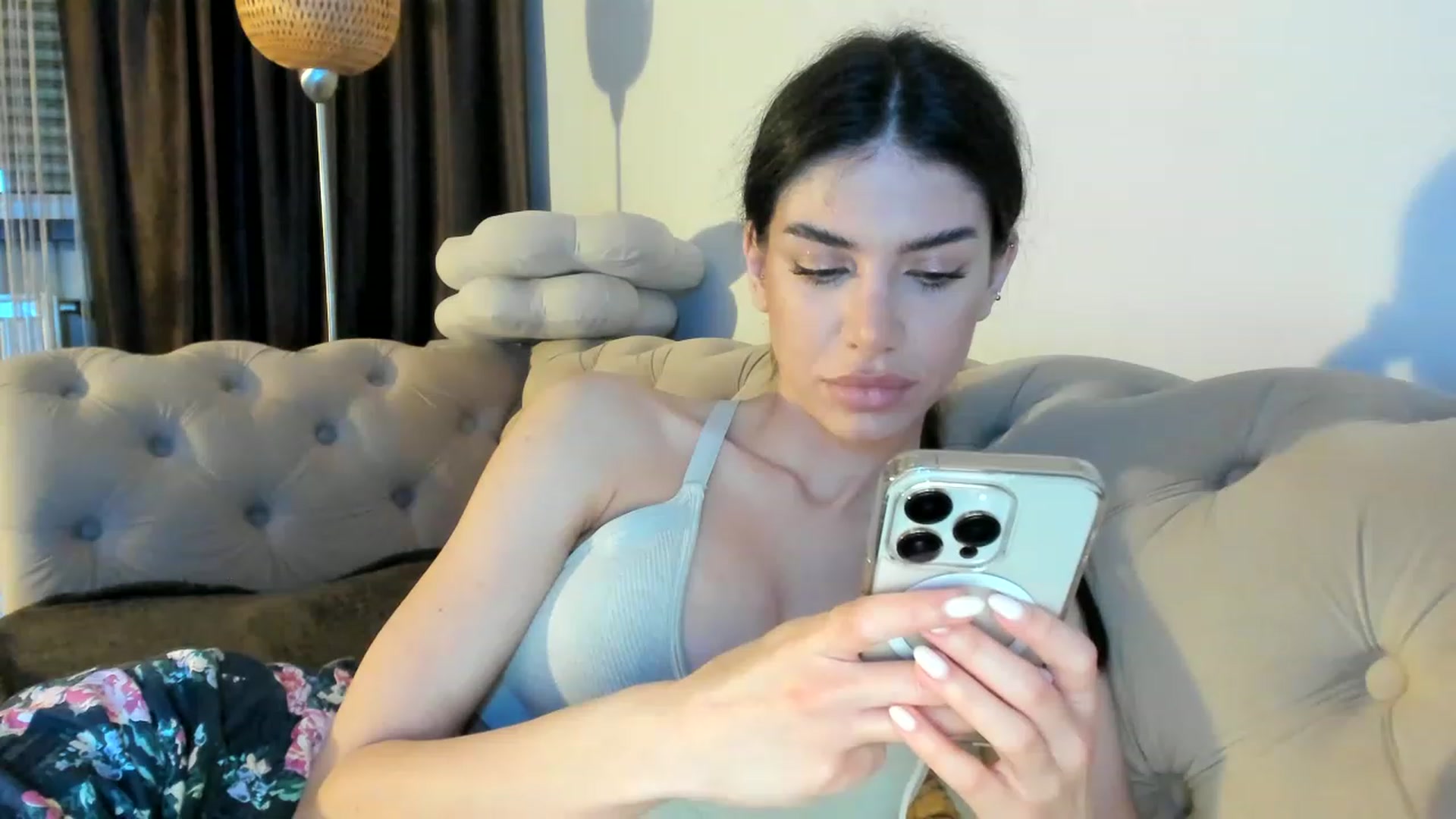 Gallery image thumbnail from SashaLopez's myfreecams stream on, 05/24/2023, 21:00 image 20 of 20