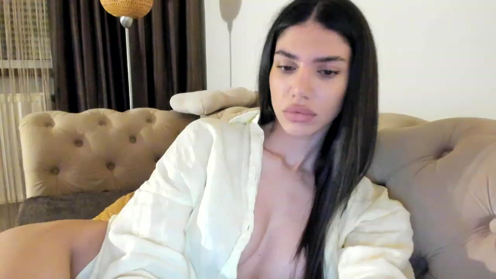 Gallery image thumbnail from SashaLopez's myfreecams stream on, 06/01/2023, 21:03 image 10 of 20