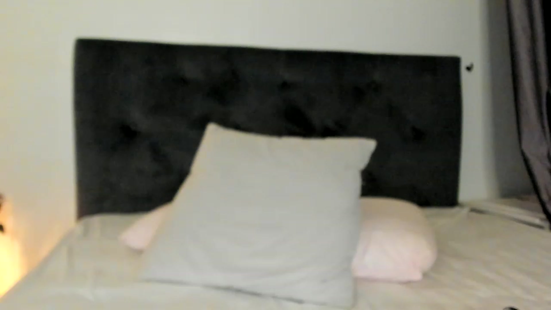 Gallery image thumbnail from SashaLopez's myfreecams stream on, 06/03/2023, 21:55 image 7 of 20