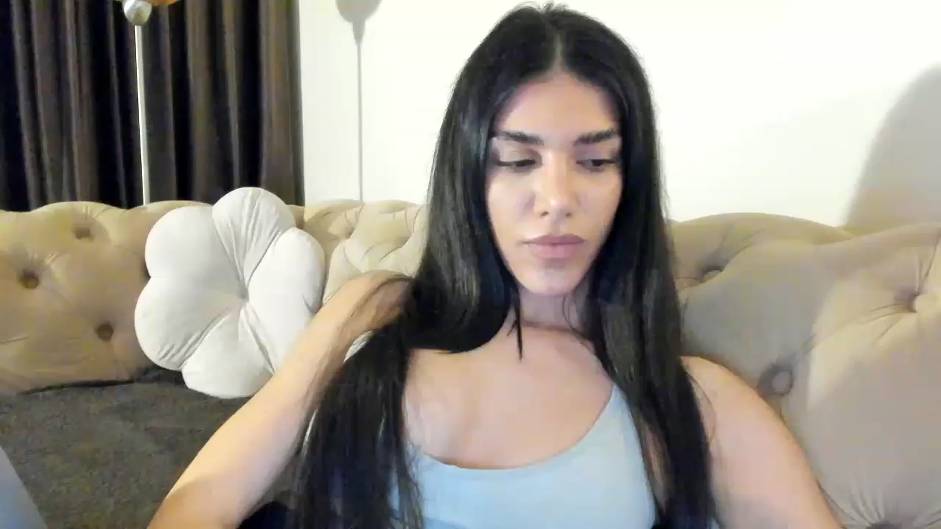 Gallery image thumbnail from SashaLopez's myfreecams stream on, 06/06/2023, 20:19 image 14 of 20