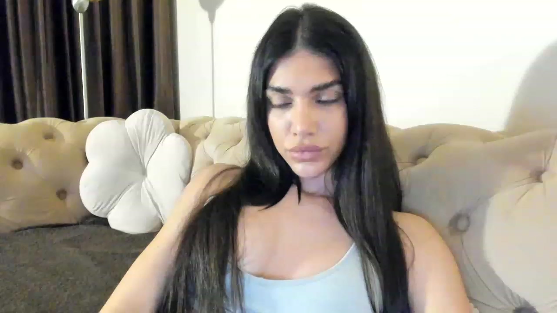 Gallery image thumbnail from SashaLopez's myfreecams stream on, 06/06/2023, 20:19 image 16 of 20