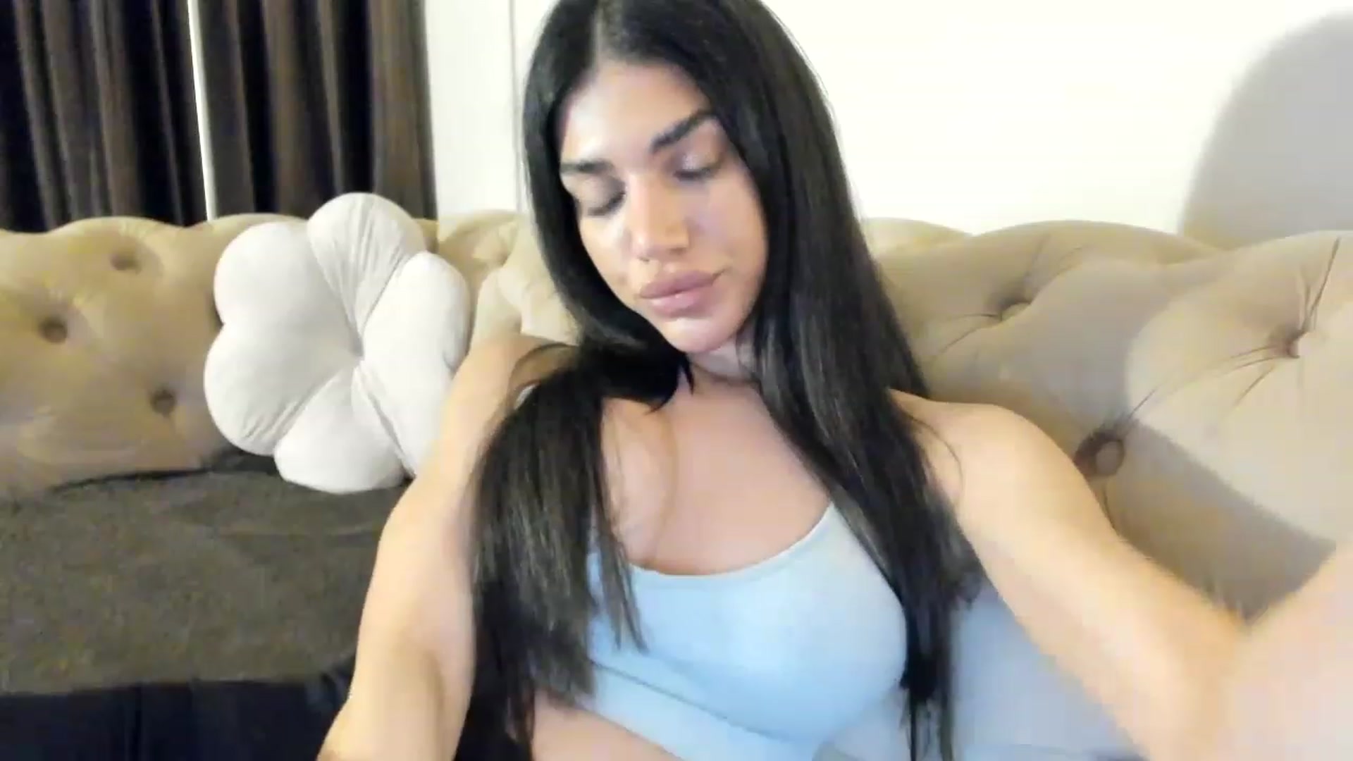 Gallery image thumbnail from SashaLopez's myfreecams stream on, 06/06/2023, 20:19 image 17 of 20