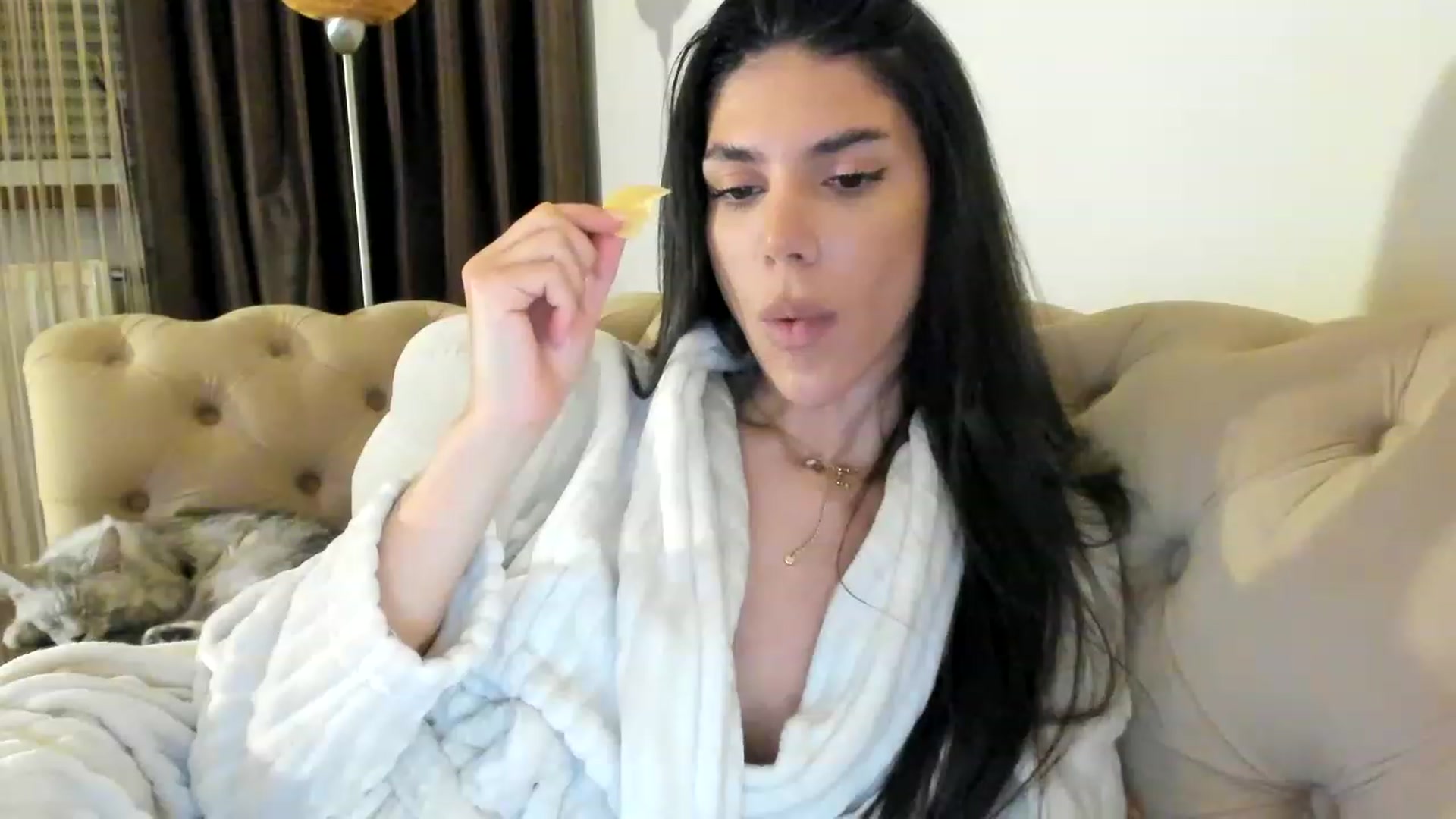 Gallery image thumbnail from SashaLopez's myfreecams stream on, 06/19/2023, 20:06 image 8 of 20