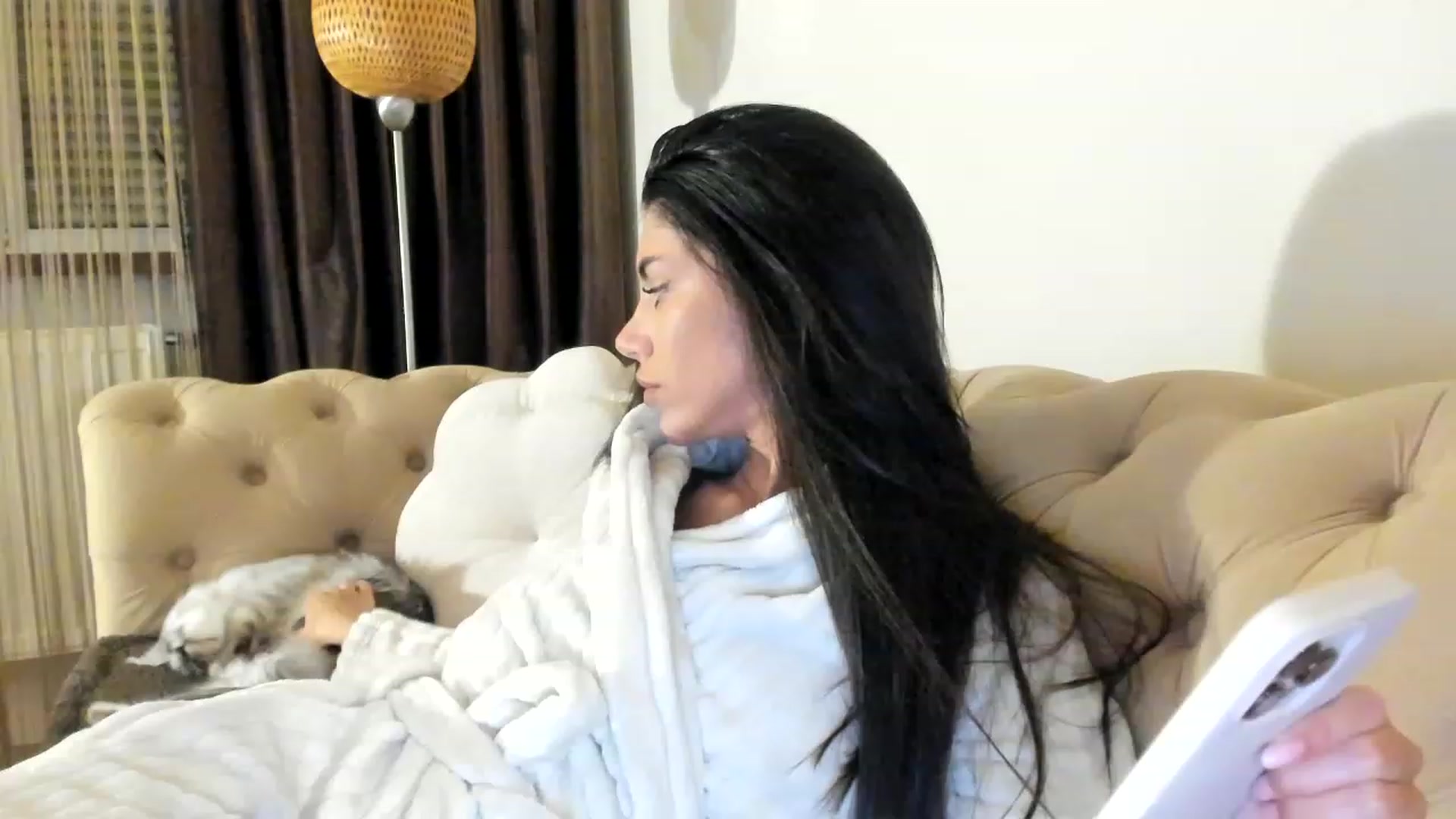 Gallery image thumbnail from SashaLopez's myfreecams stream on, 06/19/2023, 20:06 image 1 of 20
