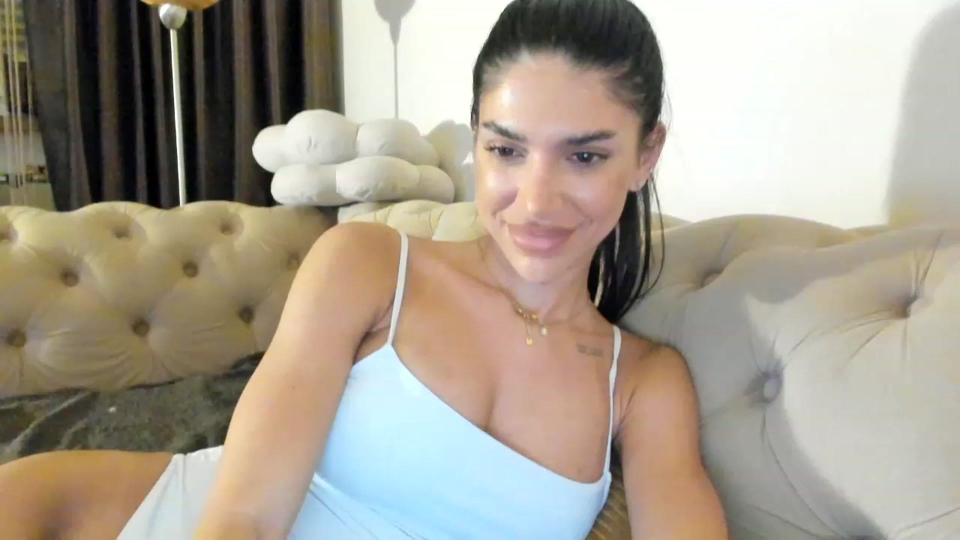 Gallery image thumbnail from SashaLopez's myfreecams stream on, 06/24/2023, 21:37 image 18 of 20