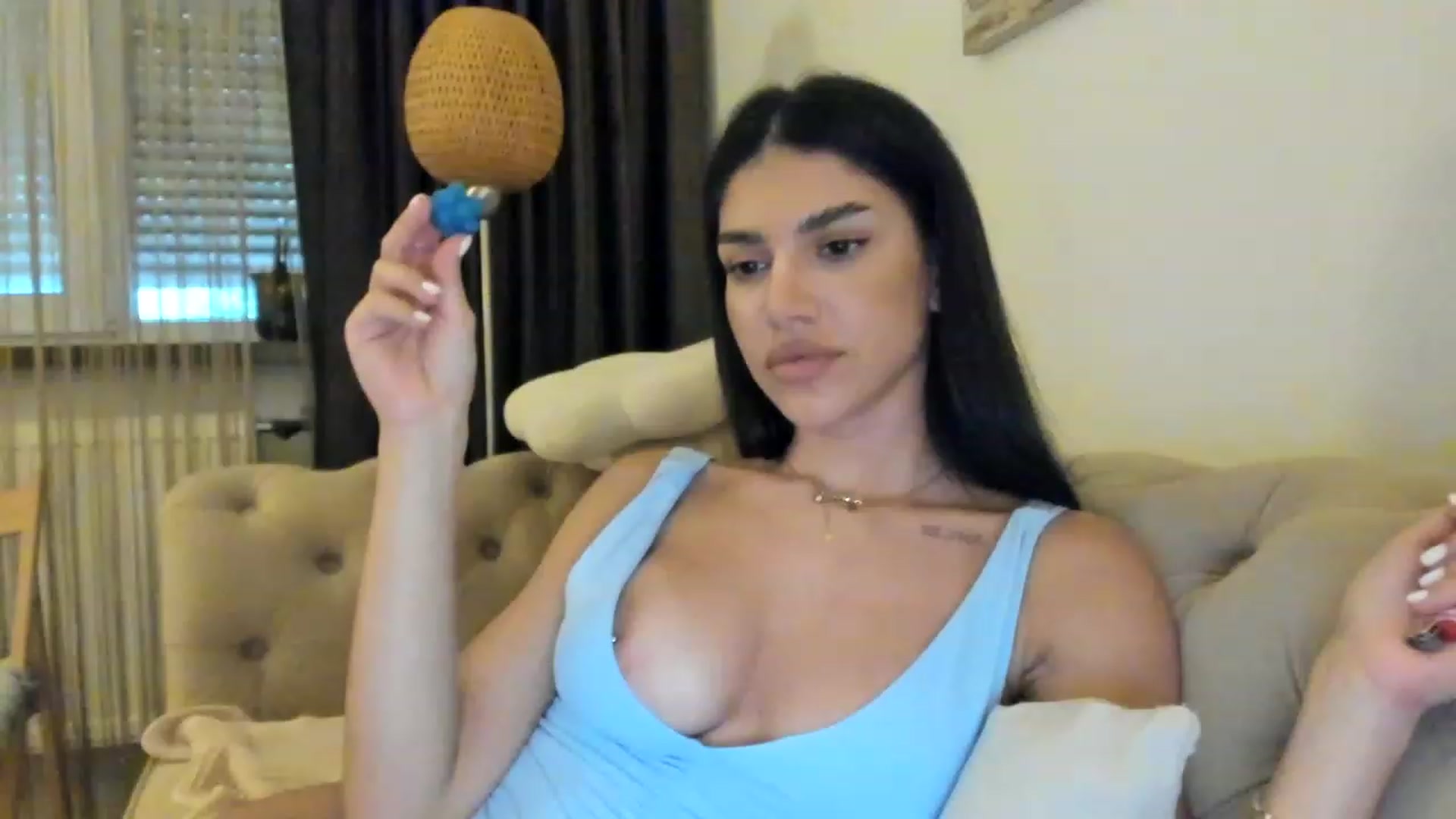 Gallery image thumbnail from SashaLopez's myfreecams stream on, 06/26/2023, 17:36 image 16 of 20