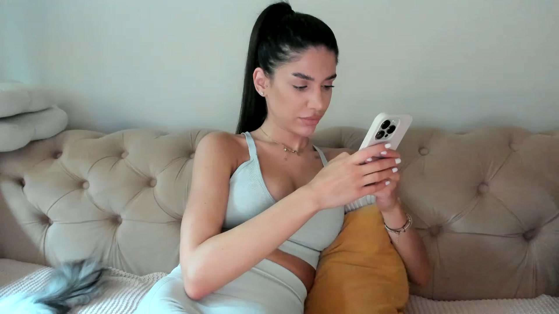 Gallery image thumbnail from SashaLopez's myfreecams stream on, 06/27/2023, 16:06 image 1 of 20