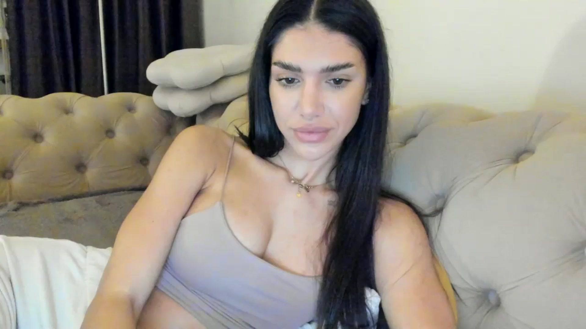 Gallery image thumbnail from SashaLopez's myfreecams stream on, 07/01/2023, 21:40 image 1 of 20