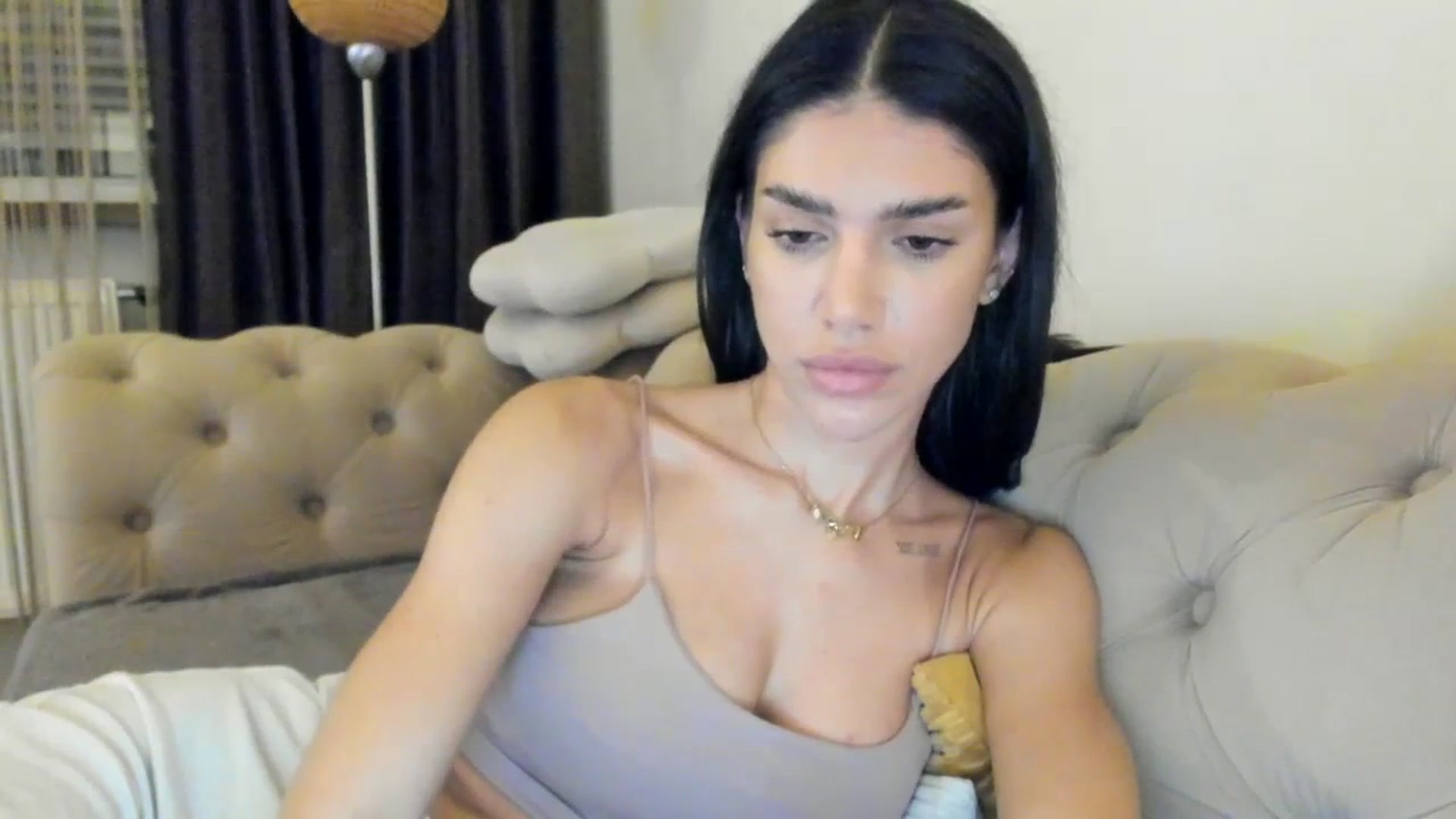 Gallery image thumbnail from SashaLopez's myfreecams stream on, 07/01/2023, 21:40 image 11 of 20