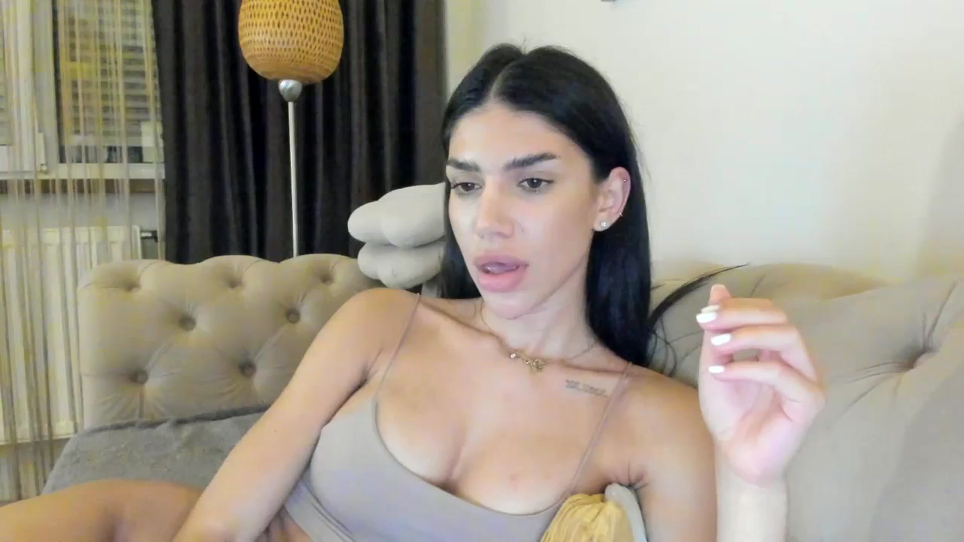 Gallery image thumbnail from SashaLopez's myfreecams stream on, 07/01/2023, 22:53 image 15 of 20