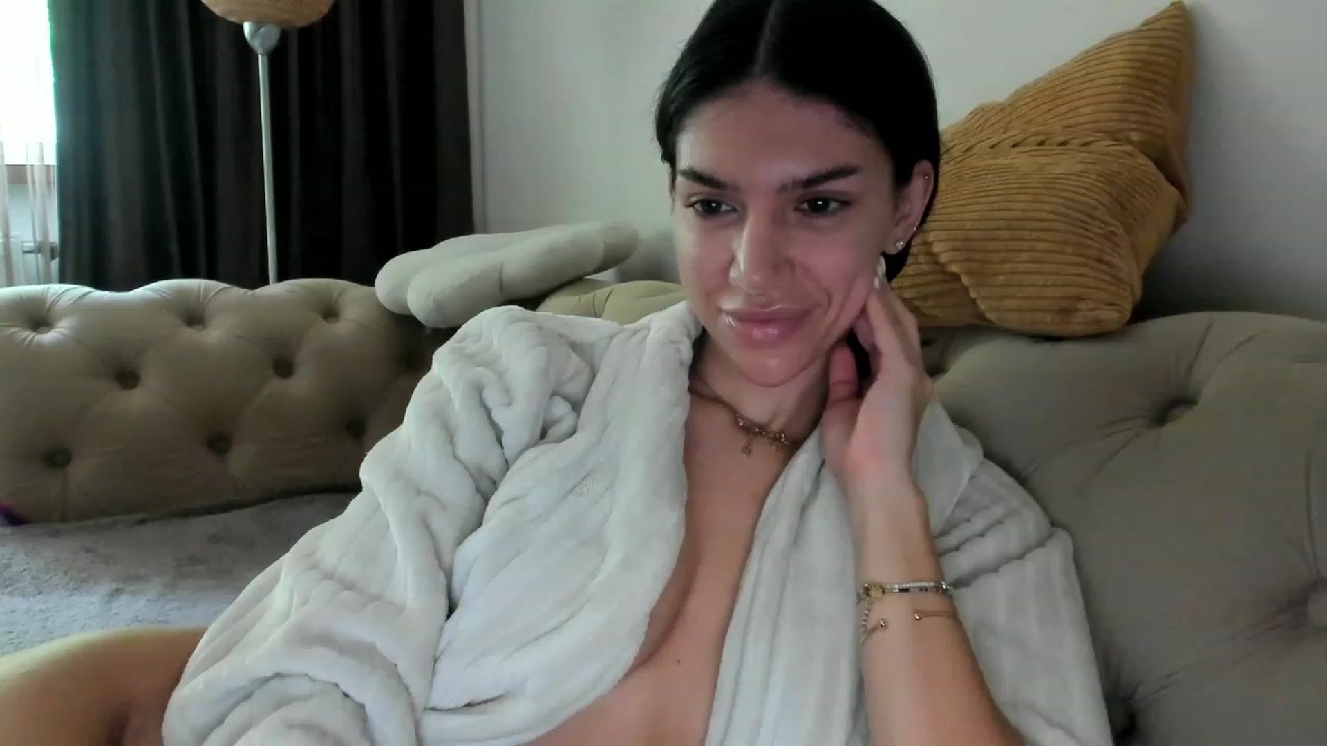 Gallery image thumbnail from SashaLopez's myfreecams stream on, 07/02/2023, 11:07 image 16 of 20