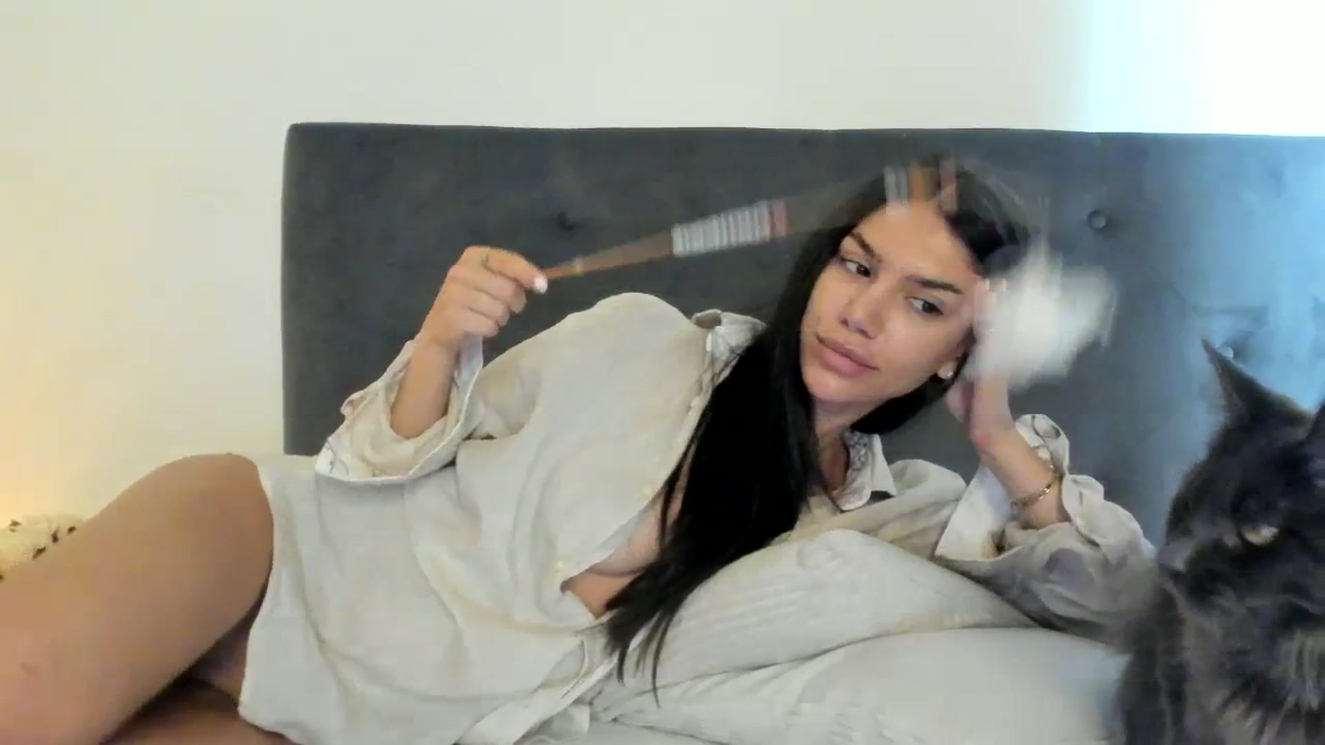 Gallery image thumbnail from SashaLopez's myfreecams stream on, 07/03/2023, 10:04 image 15 of 20