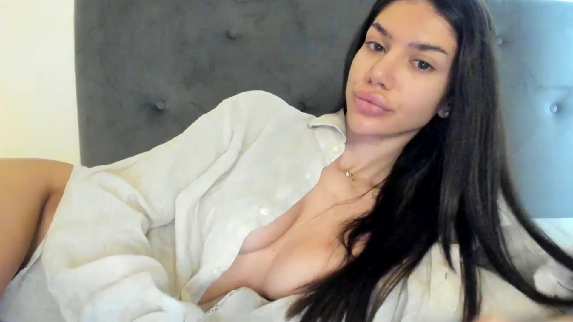 Gallery image thumbnail from SashaLopez's myfreecams stream on, 07/03/2023, 10:04 image 3 of 20