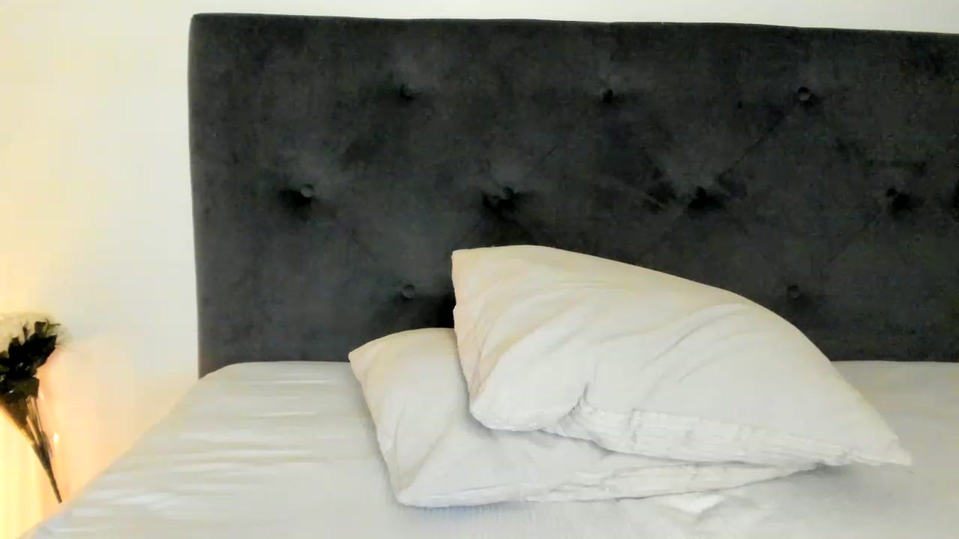 Gallery image thumbnail from SashaLopez's myfreecams stream on, 07/04/2023, 21:10 image 2 of 20