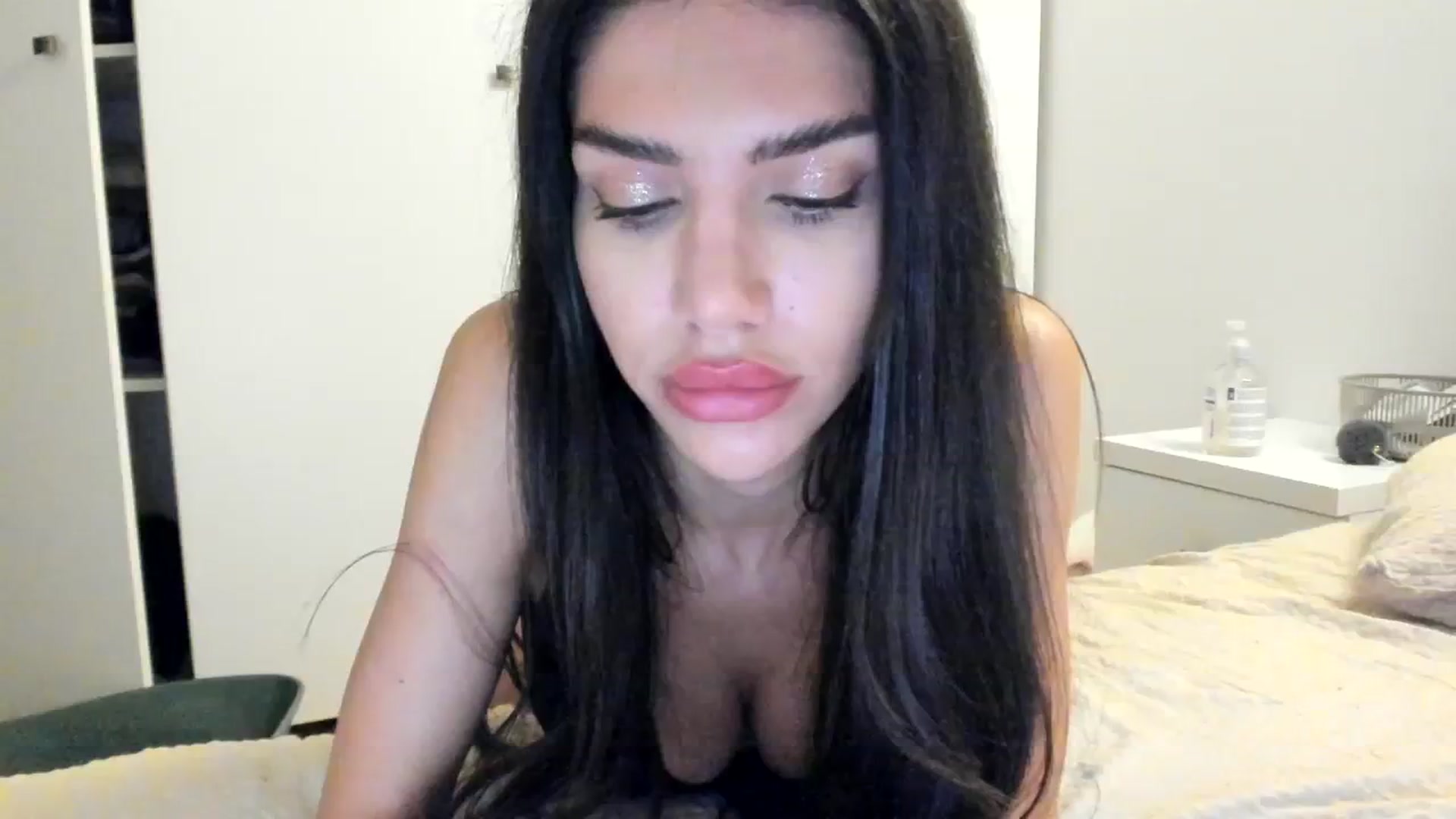 Gallery image thumbnail from SashaLopez's myfreecams stream on, 07/23/2023, 21:29 image 13 of 20