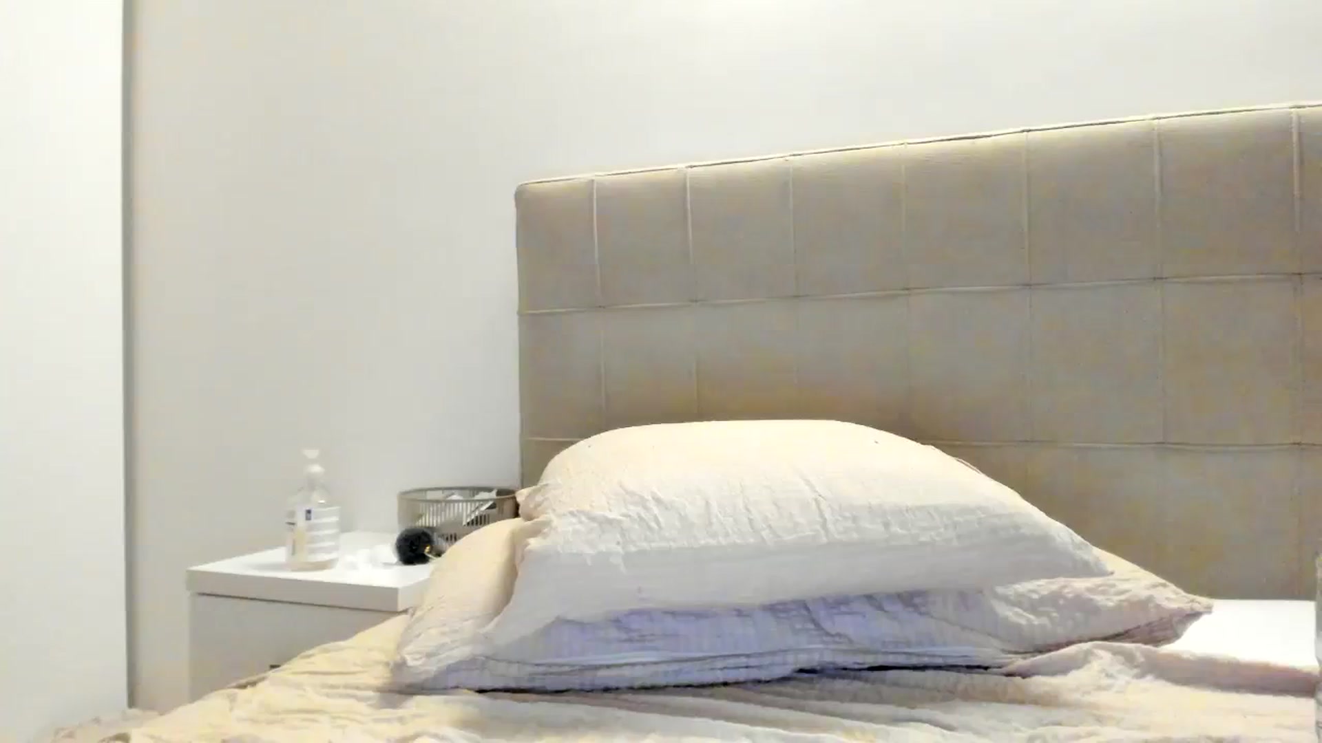 Gallery image thumbnail from SashaLopez's myfreecams stream on, 07/23/2023, 21:29 image 7 of 20