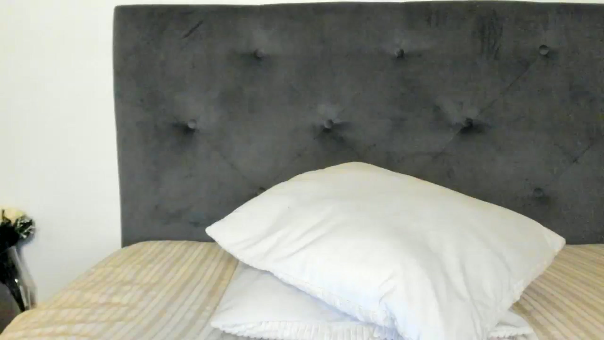 Gallery image thumbnail from SashaLopez's myfreecams stream on, 08/06/2023, 22:34 image 4 of 20