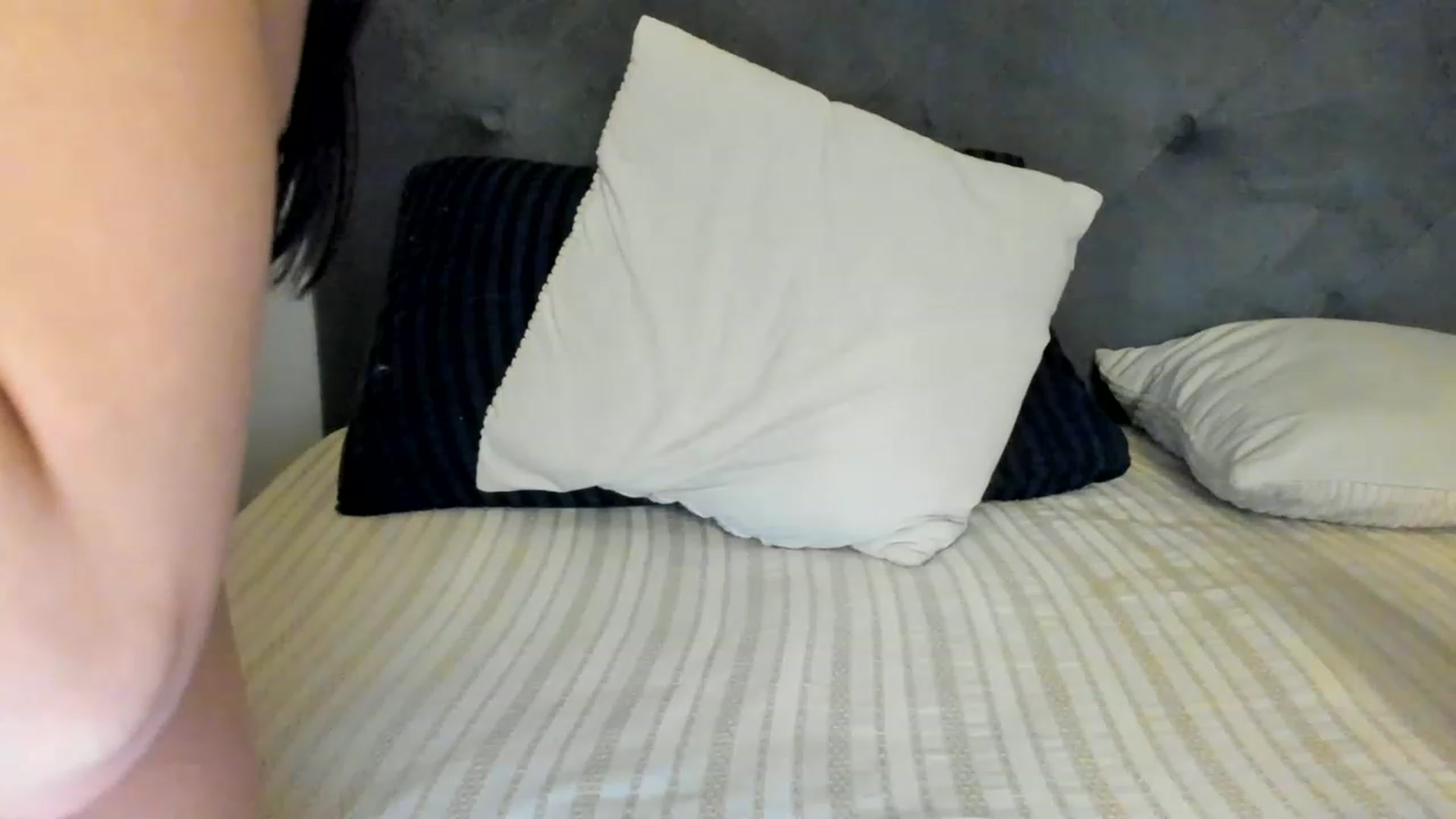 Gallery image thumbnail from SashaLopez's myfreecams stream on, 08/11/2023, 22:35 image 7 of 20