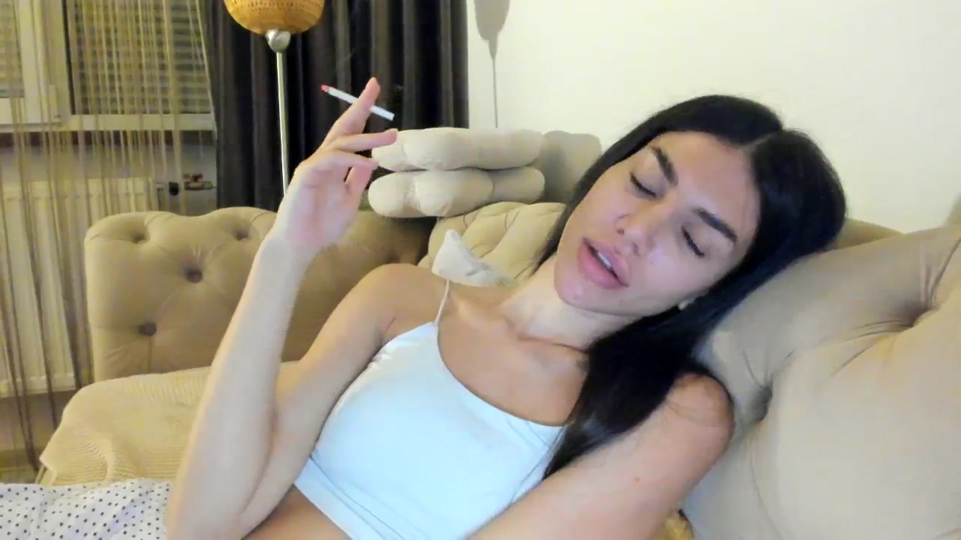 Gallery image thumbnail from SashaLopez's myfreecams stream on, 08/17/2023, 20:30 image 13 of 20