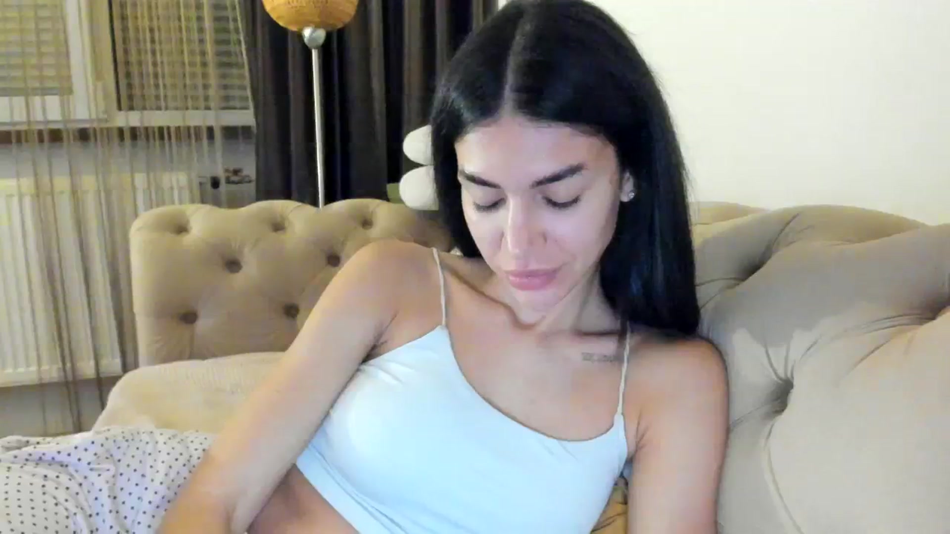 Gallery image thumbnail from SashaLopez's myfreecams stream on, 08/17/2023, 20:30 image 2 of 20