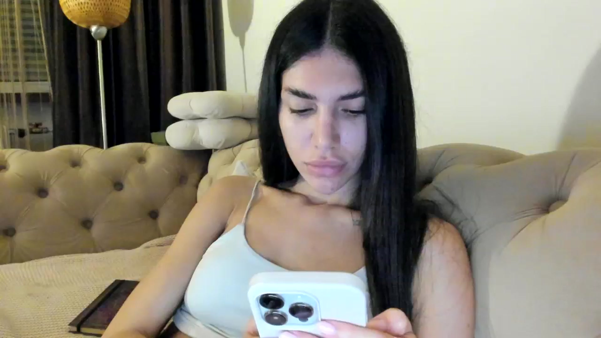 Gallery image thumbnail from SashaLopez's myfreecams stream on, 08/17/2023, 20:30 image 15 of 20