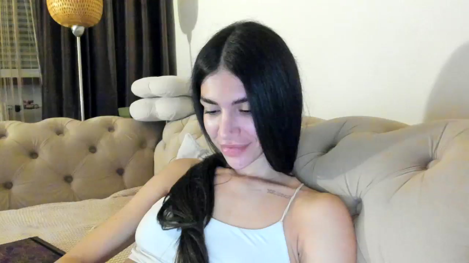 Gallery image thumbnail from SashaLopez's myfreecams stream on, 08/17/2023, 20:30 image 17 of 20