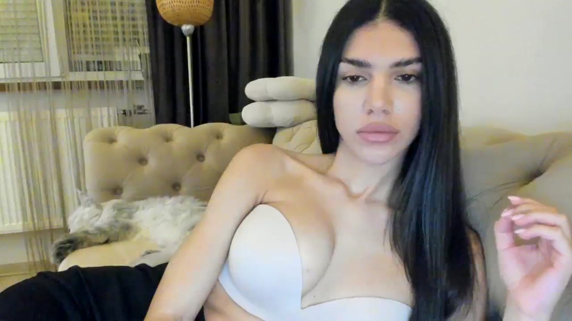 Gallery image thumbnail from SashaLopez's myfreecams stream on, 08/19/2023, 20:10 image 5 of 20