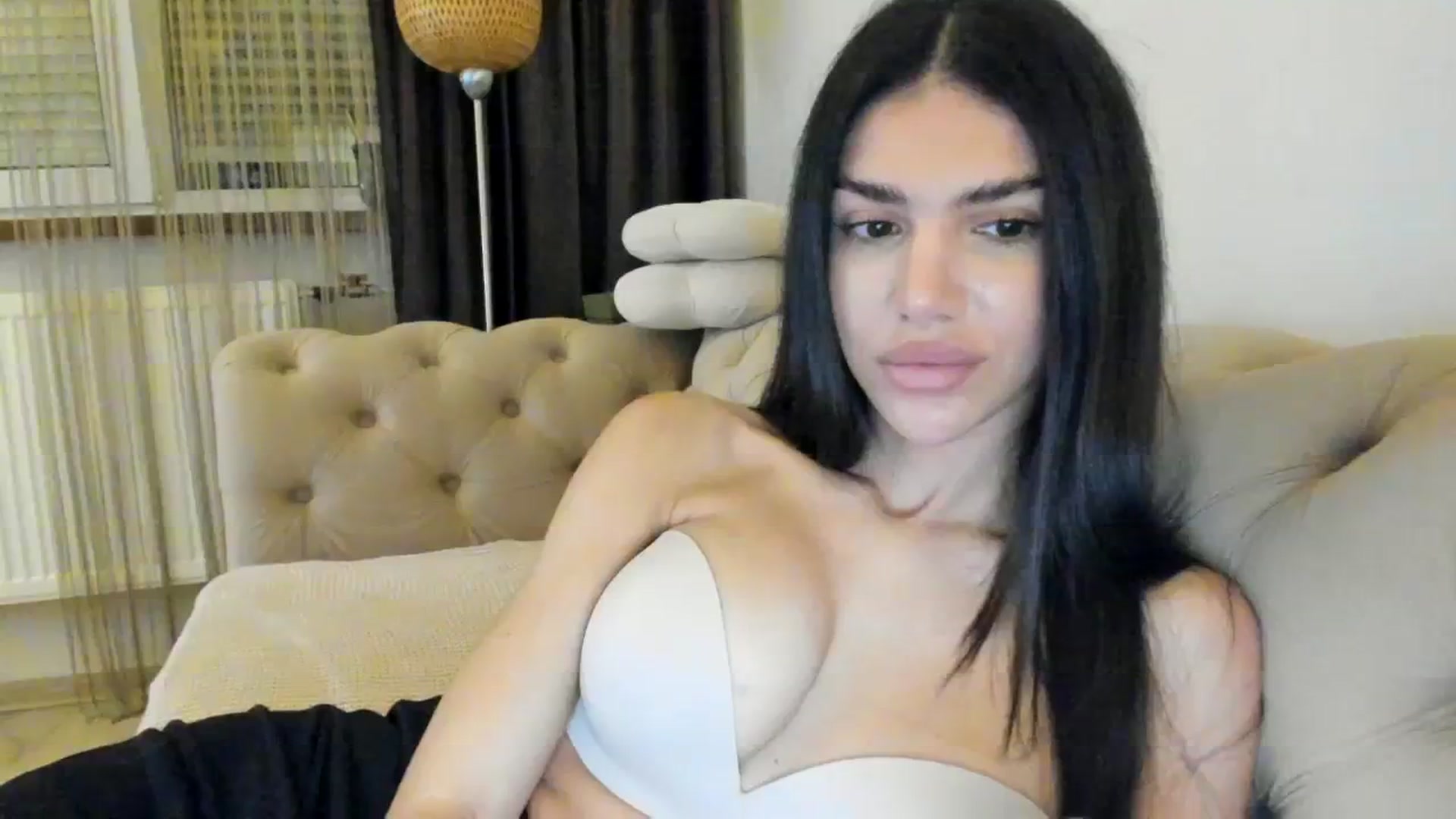 Gallery image thumbnail from SashaLopez's myfreecams stream on, 08/19/2023, 20:10 image 18 of 20