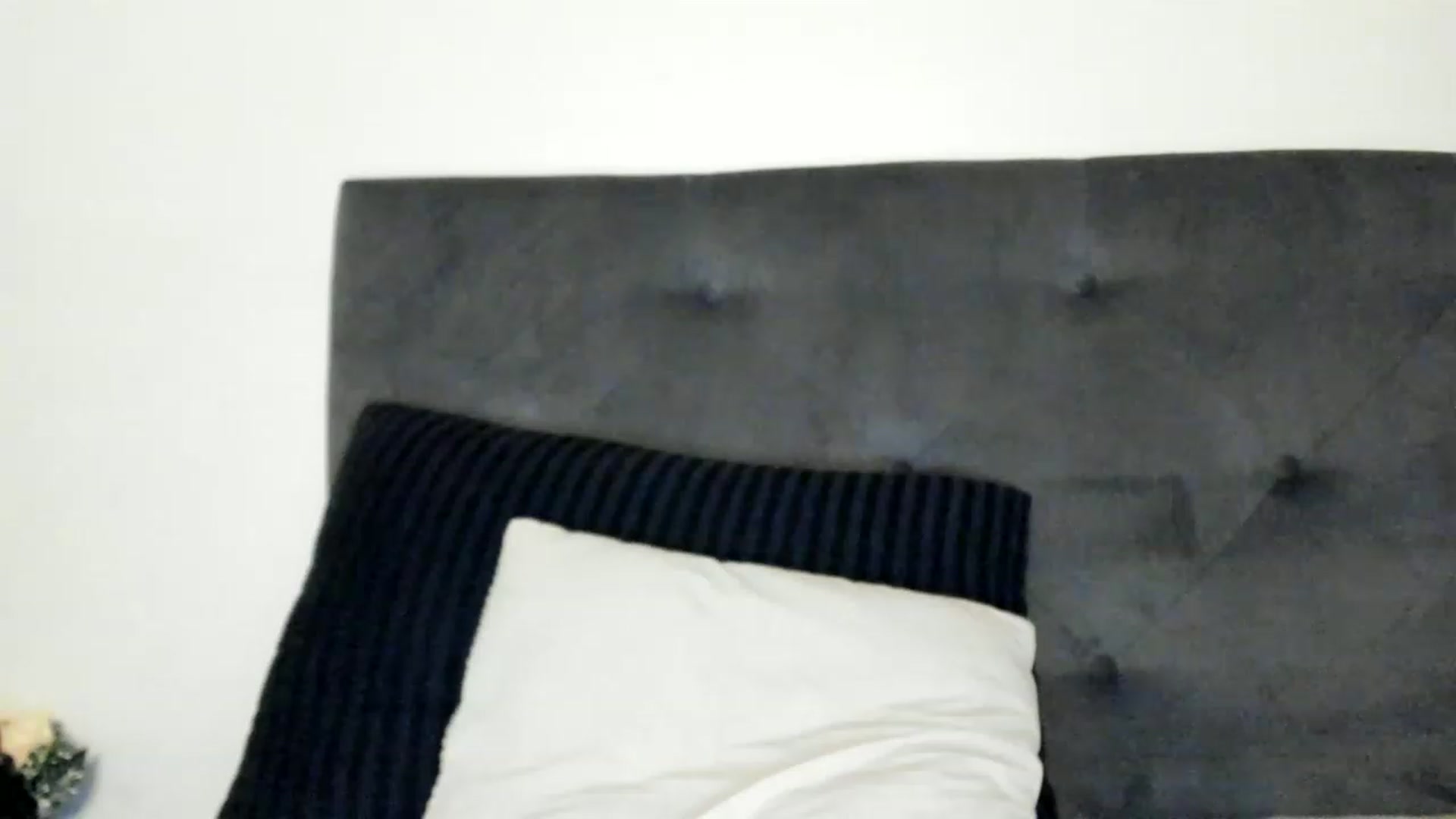 Gallery image thumbnail from SashaLopez's myfreecams stream on, 08/22/2023, 22:31 image 17 of 20