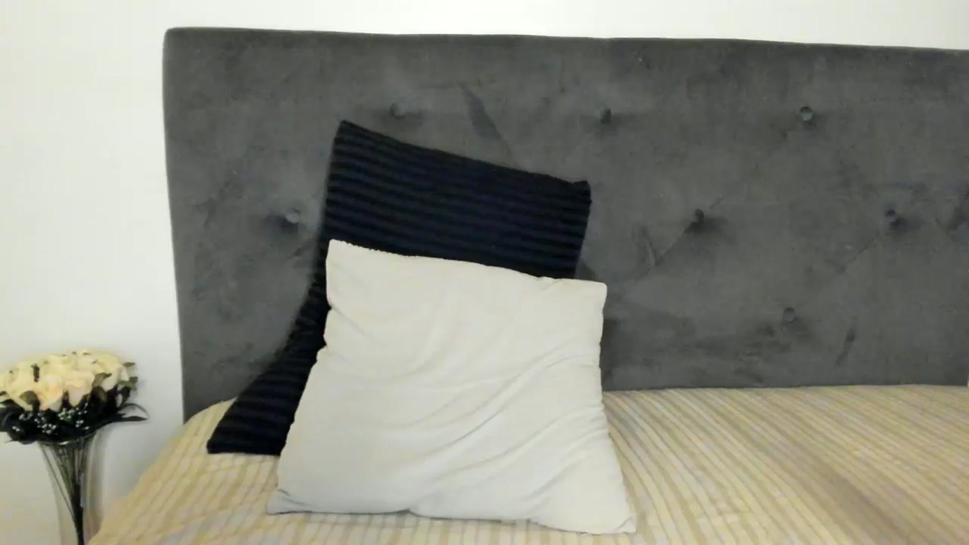 Gallery image thumbnail from SashaLopez's myfreecams stream on, 09/01/2023, 21:45 image 5 of 20
