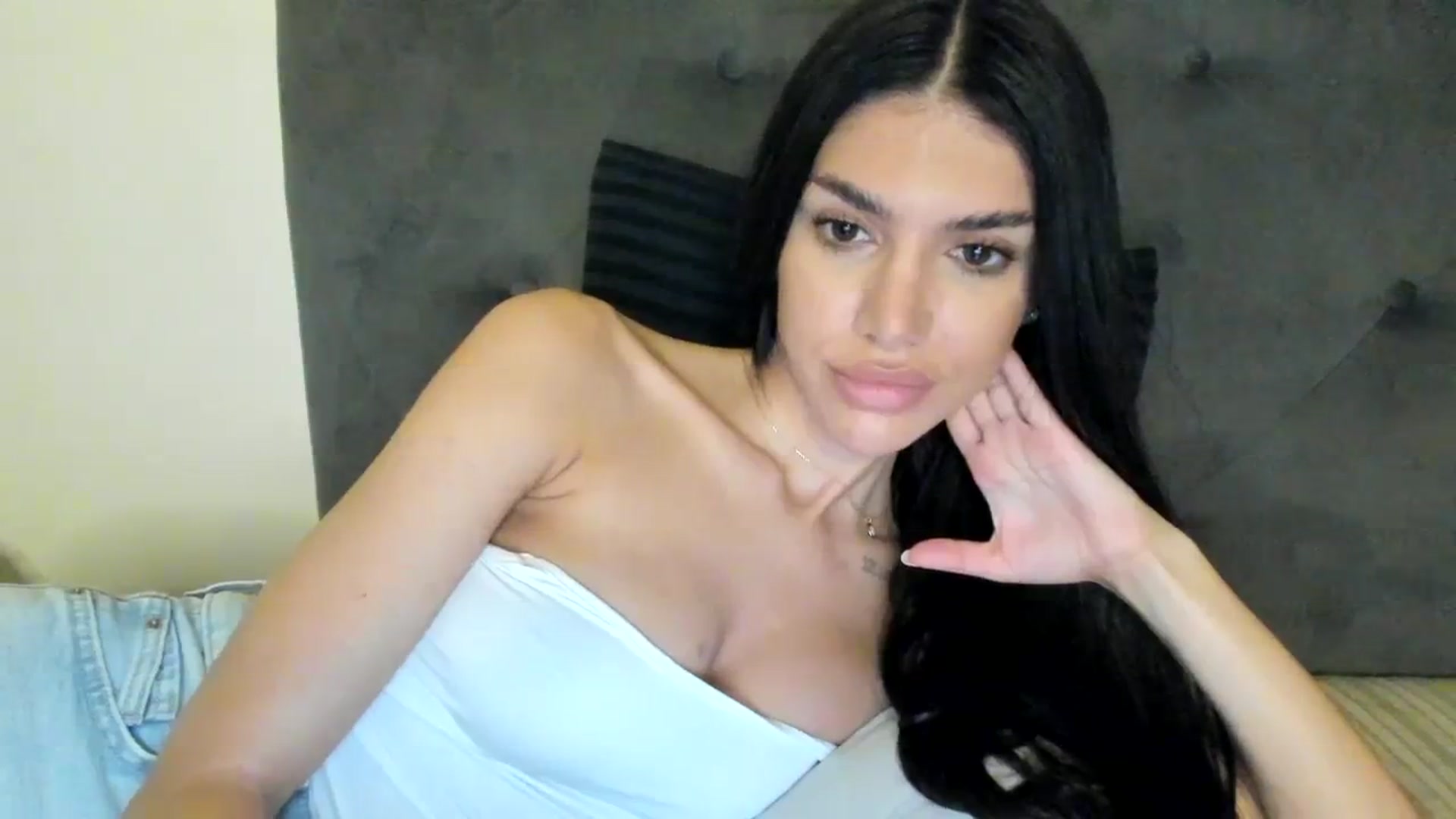 Gallery image thumbnail from SashaLopez's myfreecams stream on, 09/02/2023, 20:41 image 2 of 20