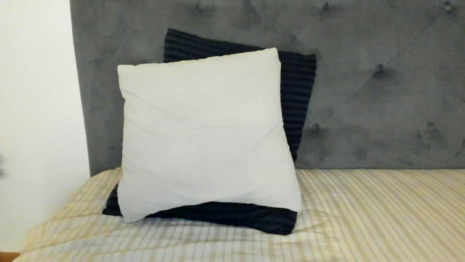 Gallery image thumbnail from SashaLopez's myfreecams stream on, 09/02/2023, 20:41 image 18 of 20