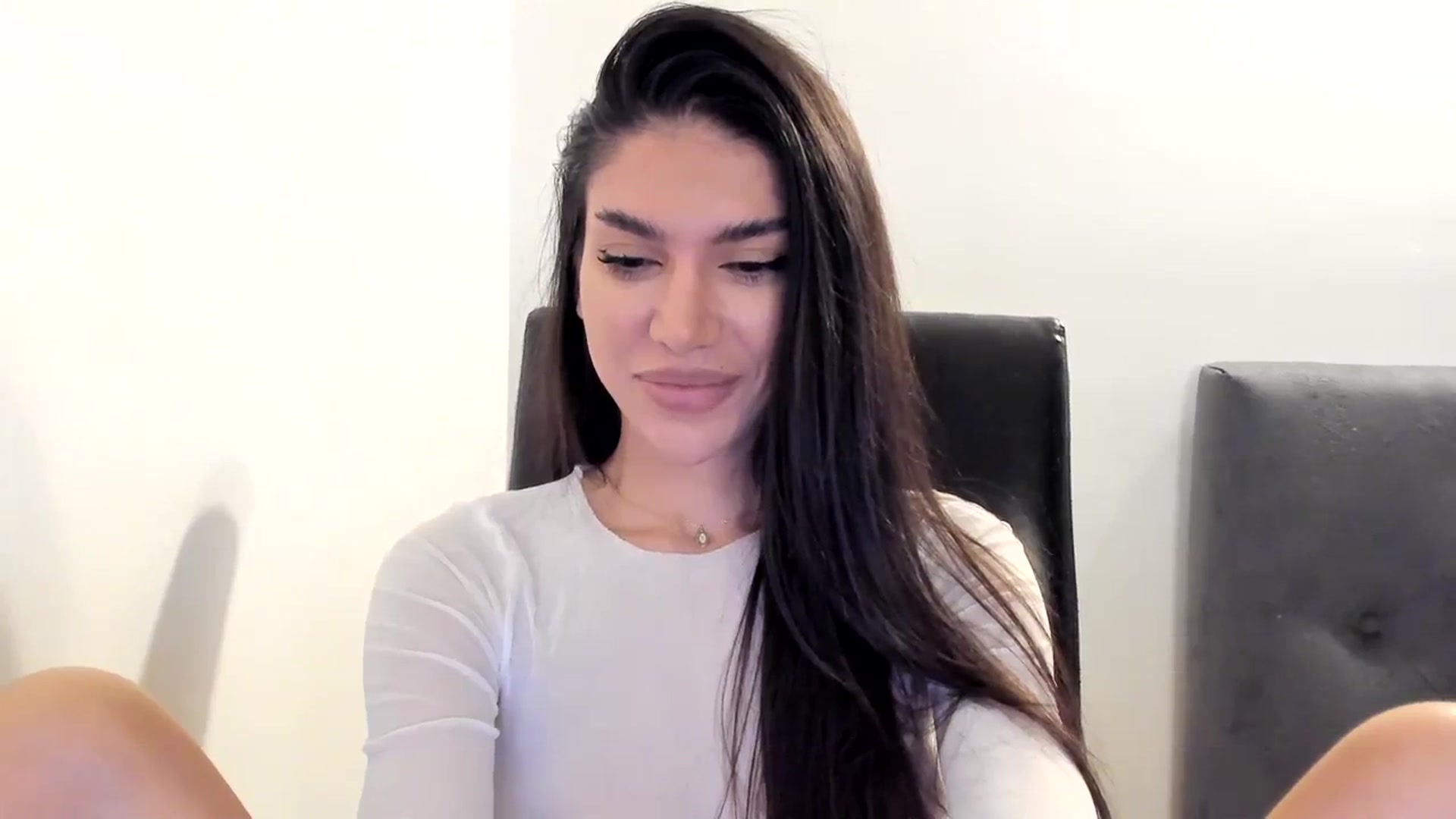 Gallery image thumbnail from SashaLopez's myfreecams stream on, 09/06/2023, 19:41 image 10 of 20