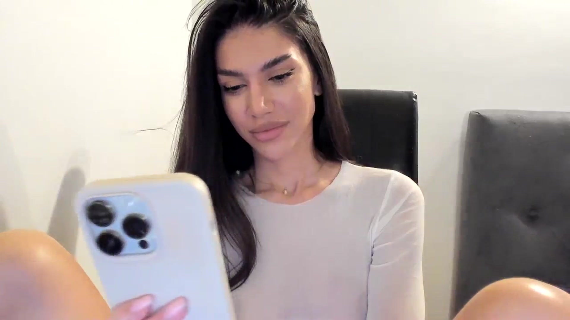 Gallery image thumbnail from SashaLopez's myfreecams stream on, 09/06/2023, 19:41 image 12 of 20