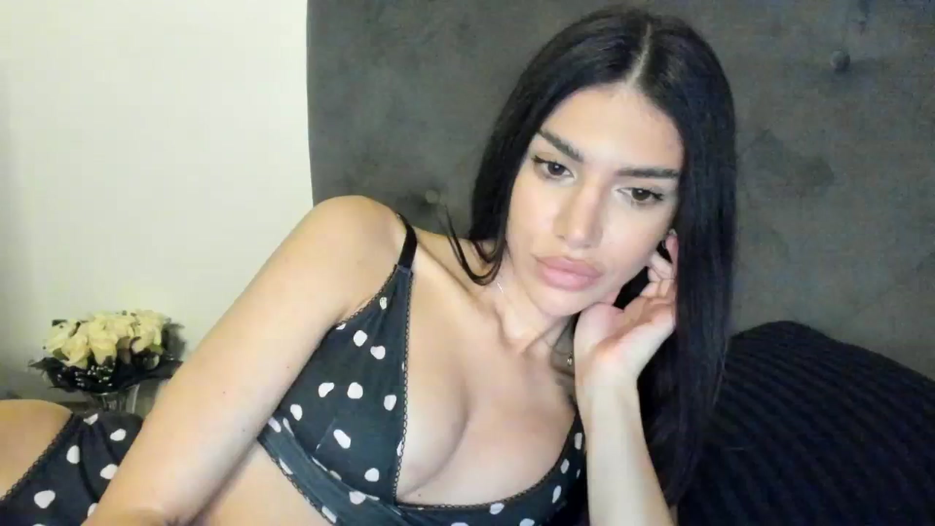 Gallery image thumbnail from SashaLopez's myfreecams stream on, 09/10/2023, 20:57 image 8 of 20