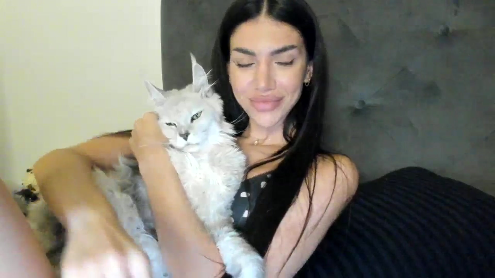 Gallery image thumbnail from SashaLopez's myfreecams stream on, 09/10/2023, 20:57 image 9 of 20