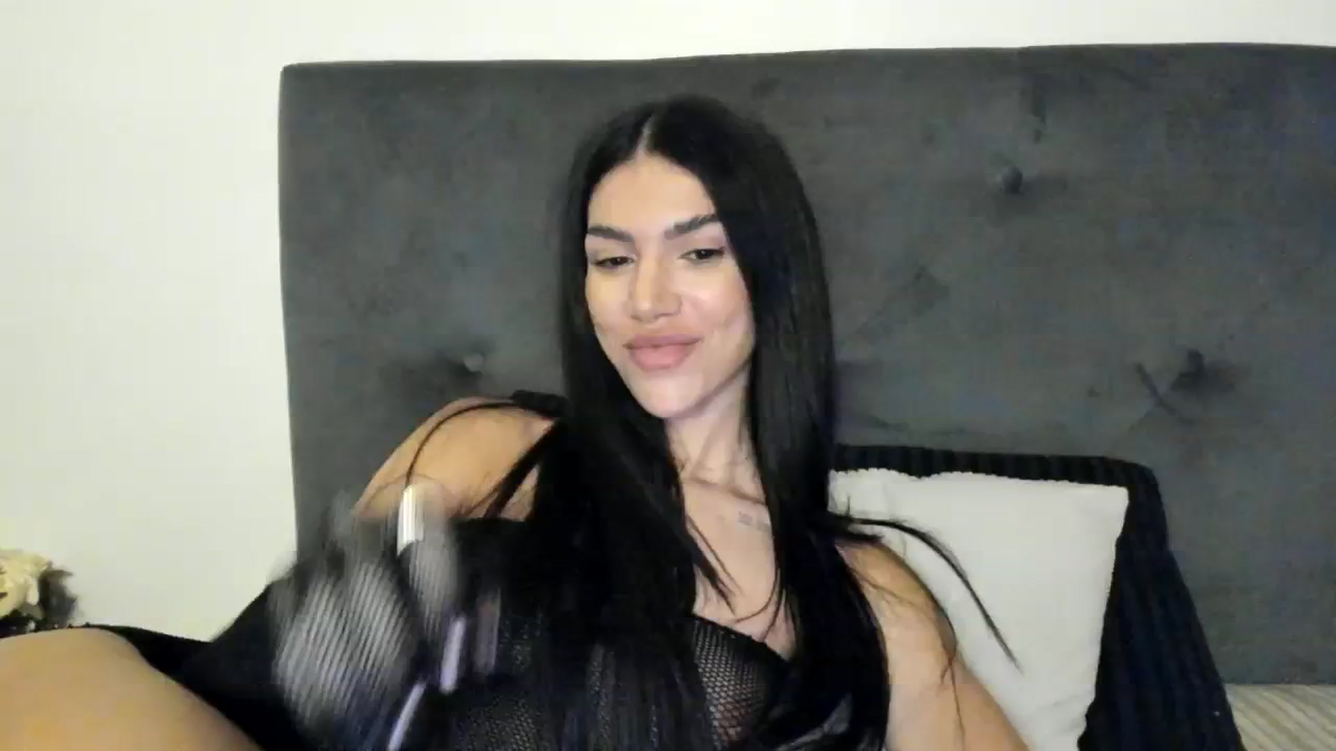 Gallery image thumbnail from SashaLopez's myfreecams stream on, 09/14/2023, 20:31 image 10 of 20