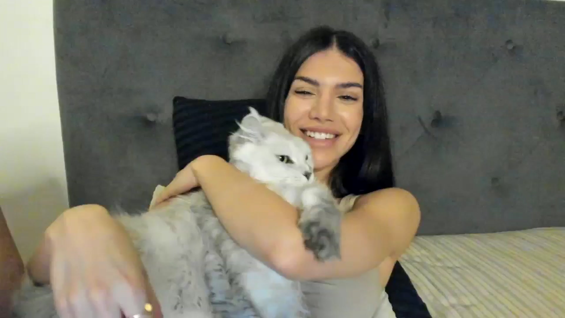 Gallery image thumbnail from SashaLopez's myfreecams stream on, 09/18/2023, 23:45 image 11 of 20