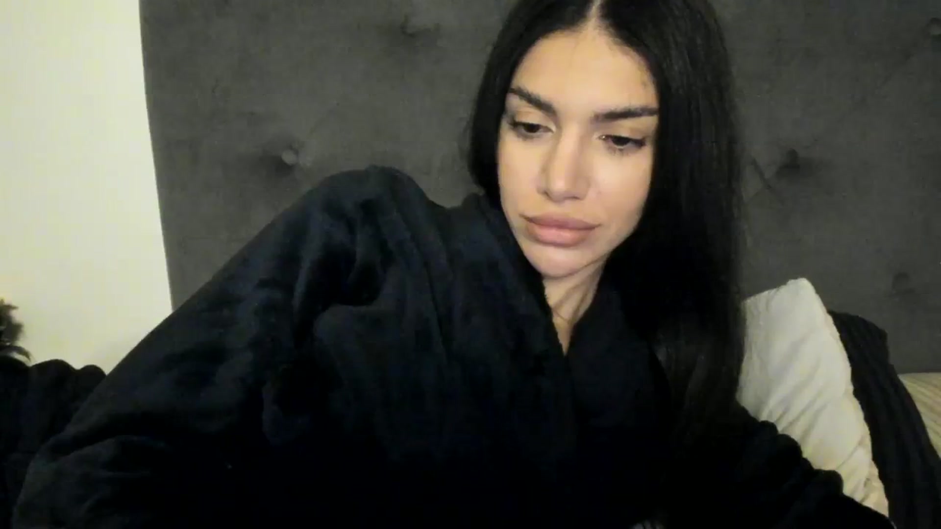 Gallery image thumbnail from SashaLopez's myfreecams stream on, 09/19/2023, 21:57 image 2 of 20