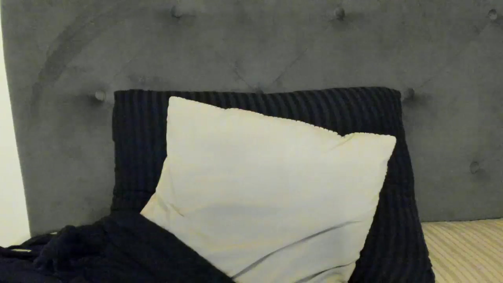 Gallery image thumbnail from SashaLopez's myfreecams stream on, 09/19/2023, 22:26 image 19 of 20