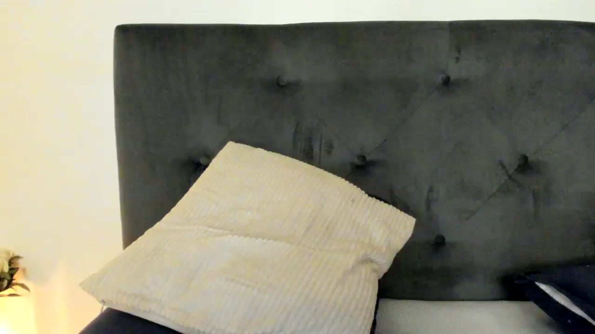 Gallery image thumbnail from SashaLopez's myfreecams stream on, 09/26/2023, 20:58 image 4 of 20