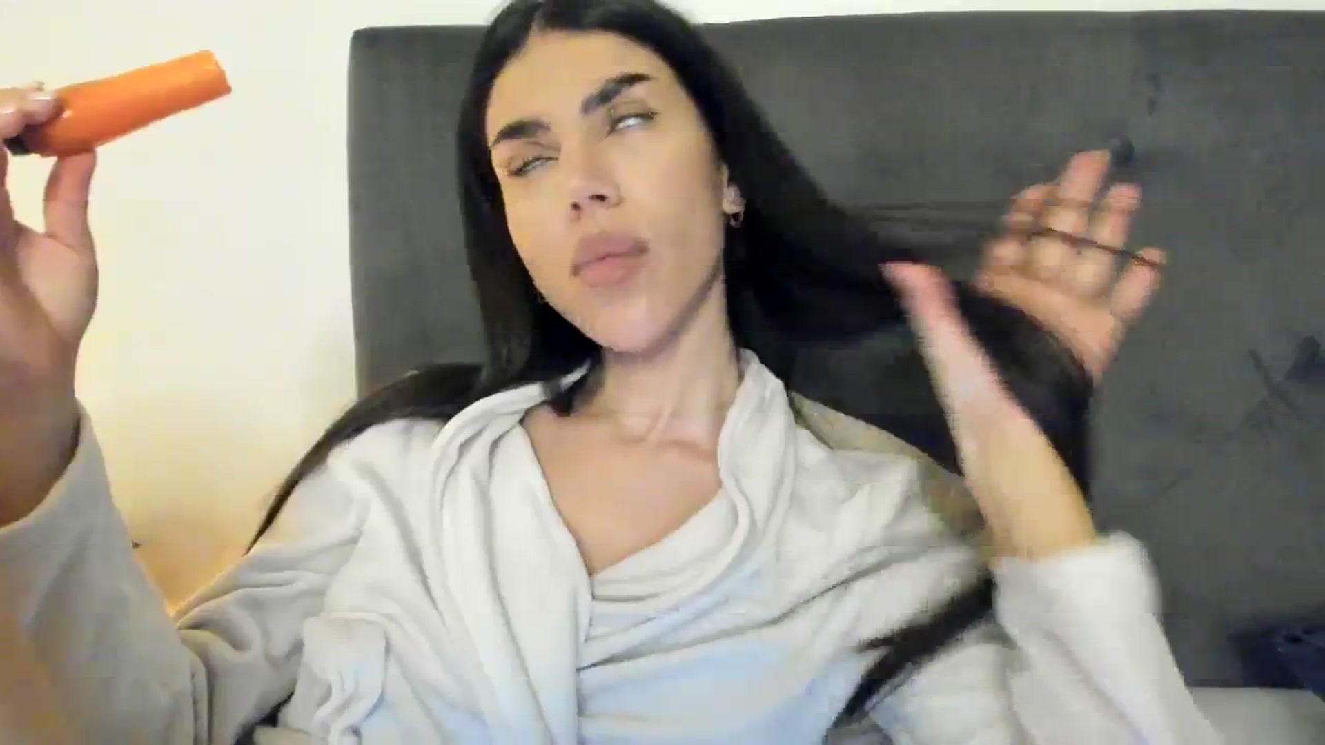 Gallery image thumbnail from SashaLopez's myfreecams stream on, 09/26/2023, 20:58 image 14 of 20
