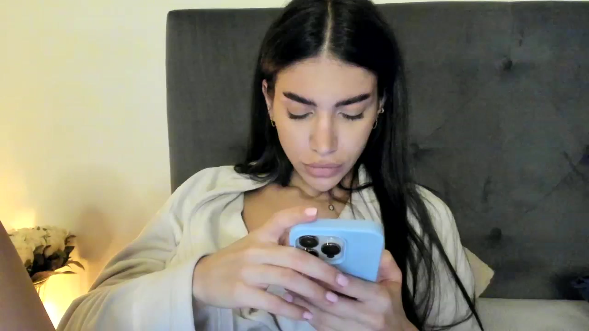 Gallery image thumbnail from SashaLopez's myfreecams stream on, 09/26/2023, 21:28 image 14 of 20