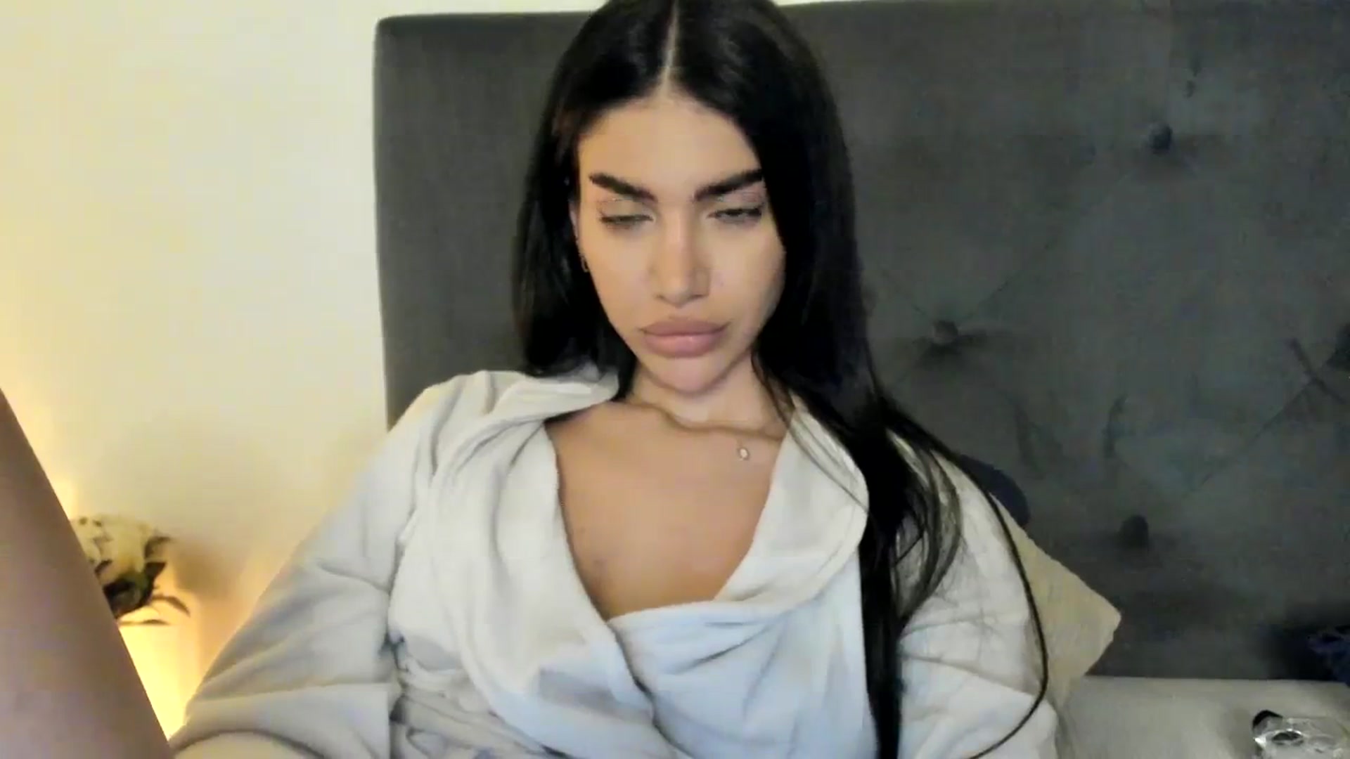 Gallery image thumbnail from SashaLopez's myfreecams stream on, 09/26/2023, 21:28 image 5 of 20